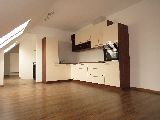 elad� lak�s - Sopron