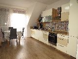 elad� lak�s - Sopron